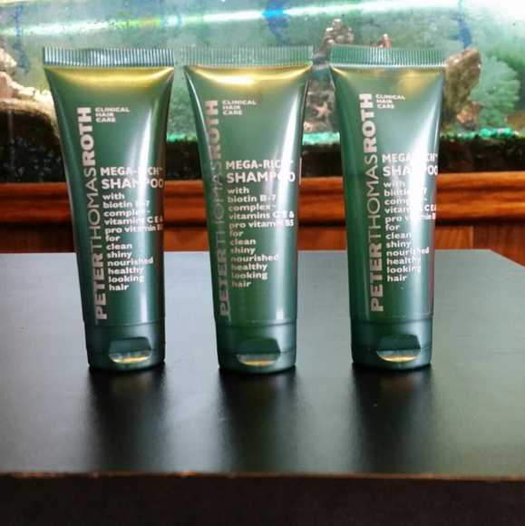 GIFTED! Men's Peter Thomas Roth Bundle - Picture 2 of 4